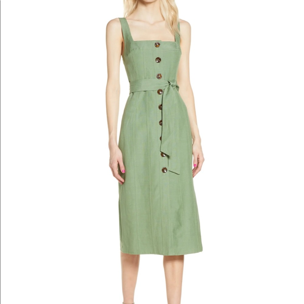 [NWoT] C/MEO Occurrence Button-Up Midi Dress